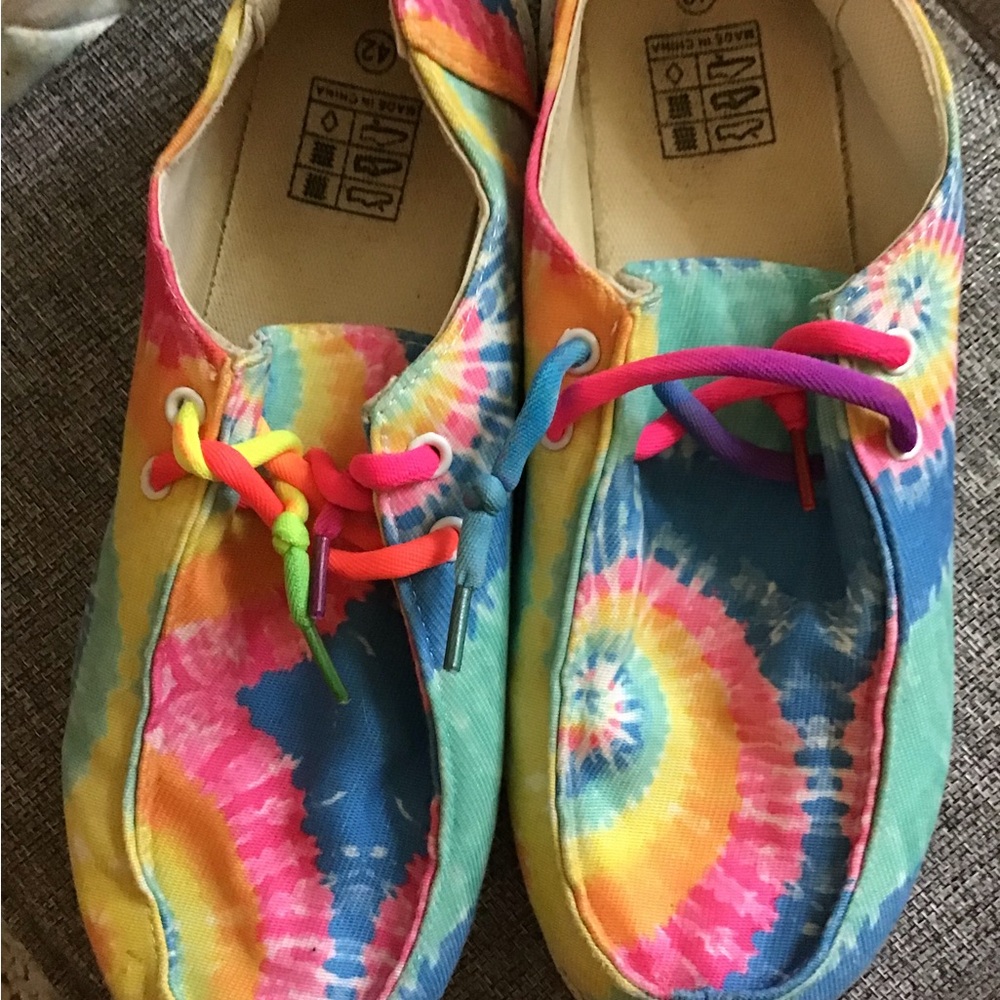 Tie-Dye Canvas Sneakers for Women - Multicolor